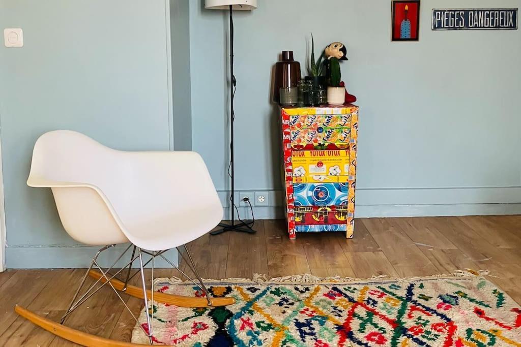 The Artist'S Apartment Near The Metro Сен Дени Екстериор снимка
